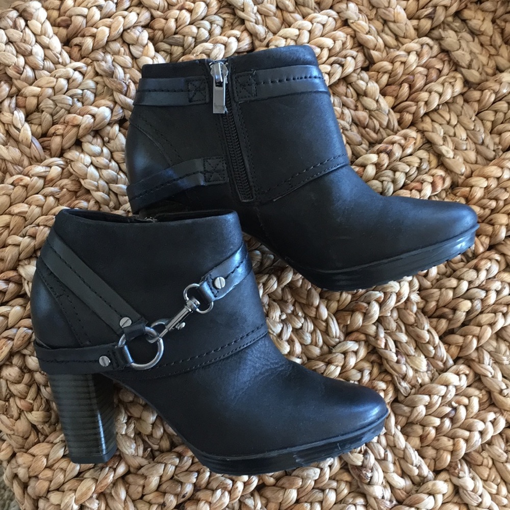 Clarks black leather booties